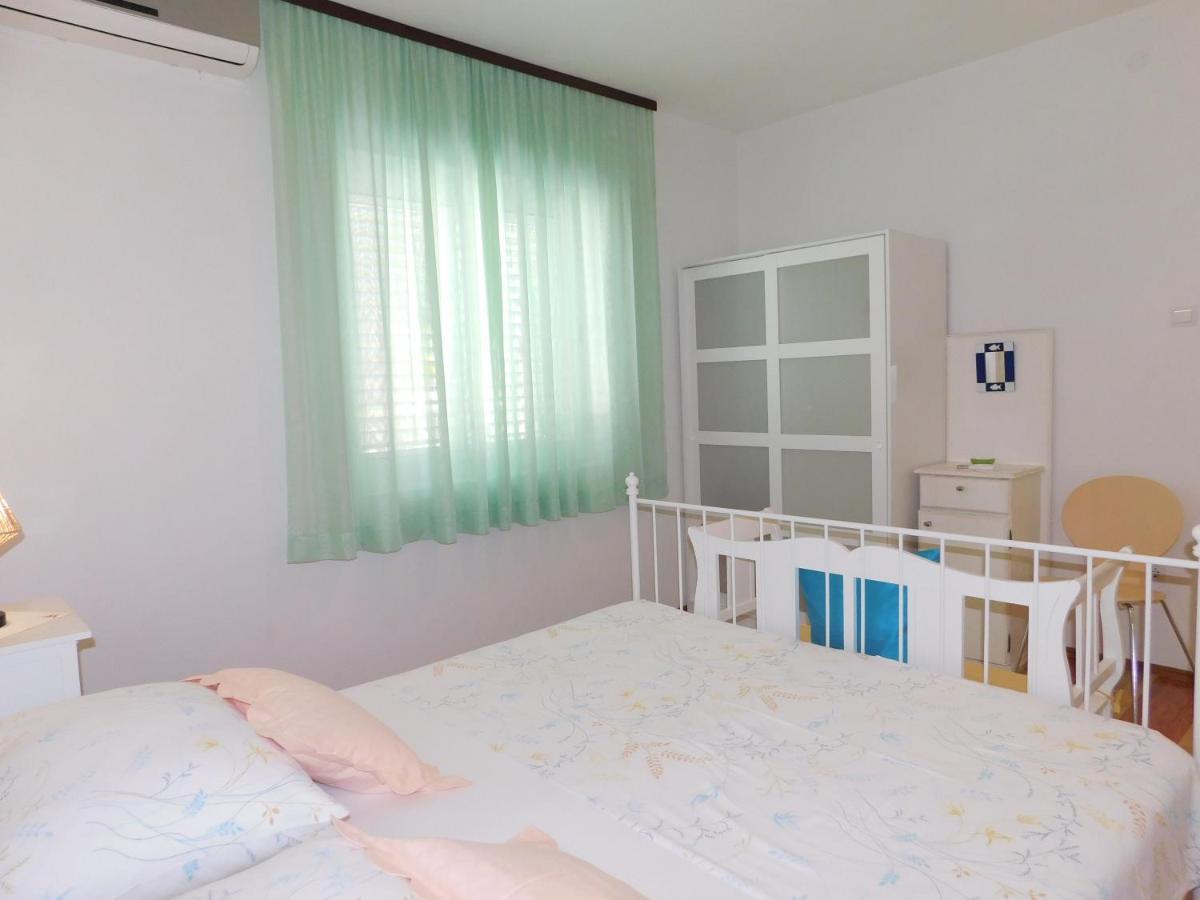 Apartment Dalmatia Ketty Makarska Exterior photo