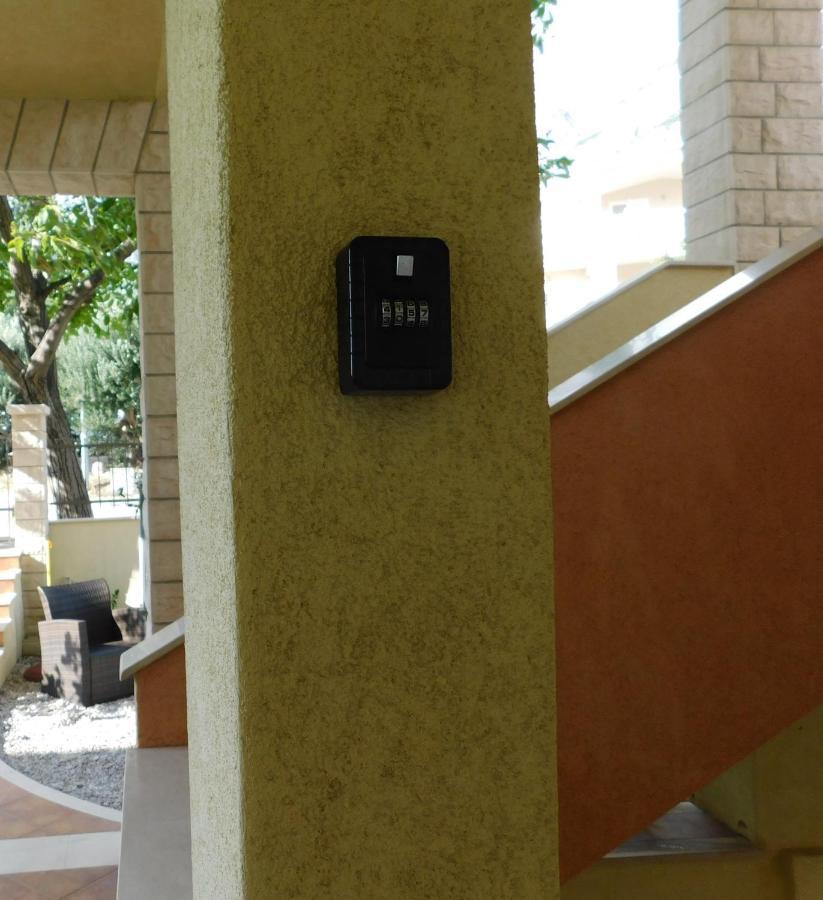 Apartment Dalmatia Ketty Makarska Exterior photo
